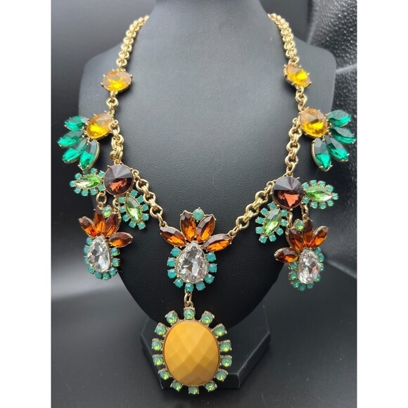 Colorful Statement Necklace - Picture 2 of 7